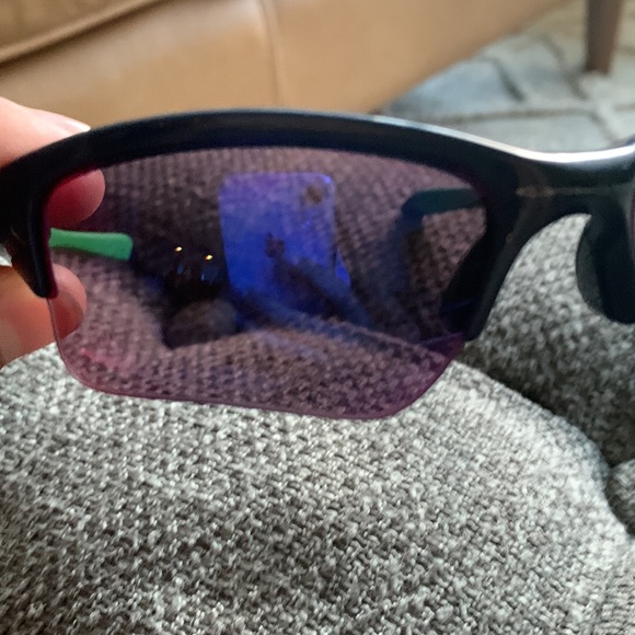 Mint condition just looking to get rid of them. - Picture 4 of 4